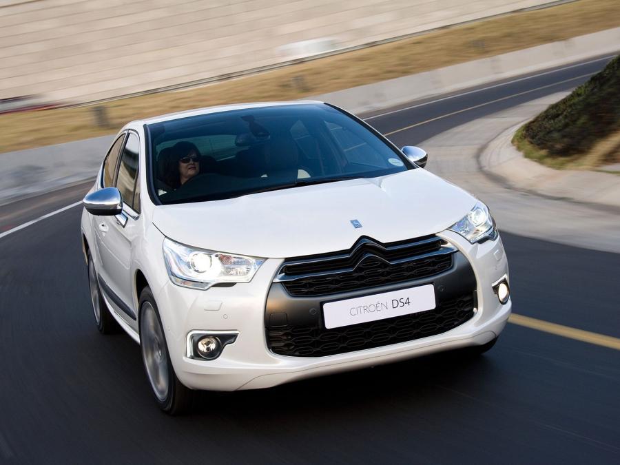  Citroen DS4 2011 года  (ZA) (фото 6 из 14)